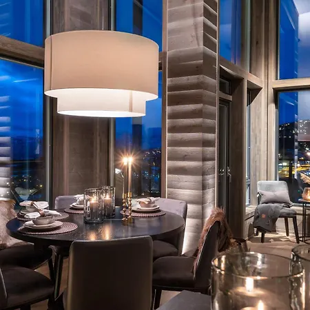 Riddertunets Notch Daire *